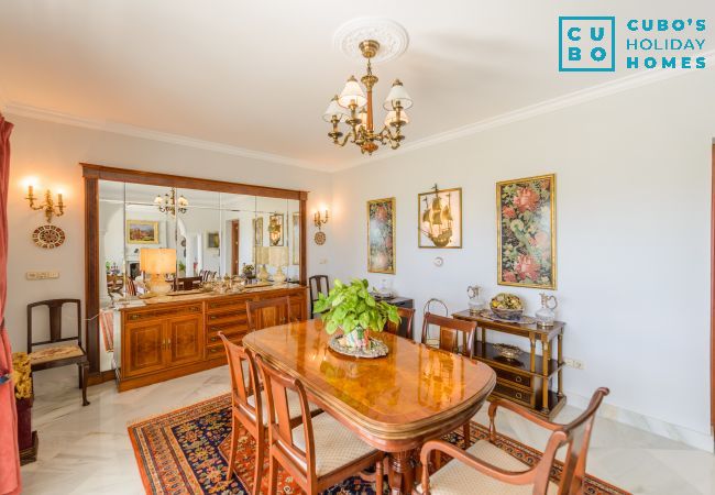 Villa in Benalmádena - Cubo's Villa Las Colinas Villa in Benalmádena - Cubo's Villa Las Colinas