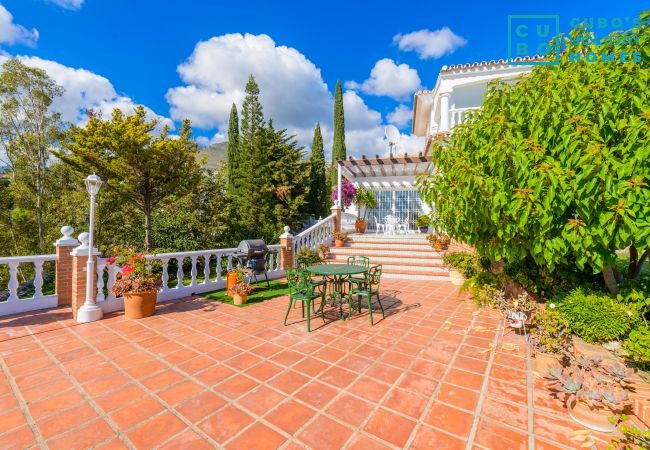Villa in Benalmádena - Cubo's Villa Las Colinas Villa in Benalmádena - Cubo's Villa Las Colinas