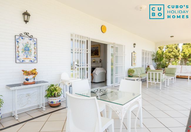 Villa in Benalmádena - Cubo's Villa Las Colinas Villa in Benalmádena - Cubo's Villa Las Colinas