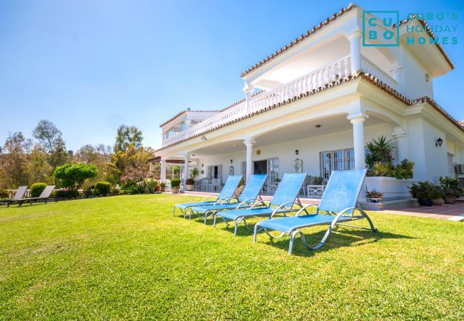 Villa in Benalmádena - Cubo's Villa Las Colinas Villa in Benalmádena - Cubo's Villa Las Colinas