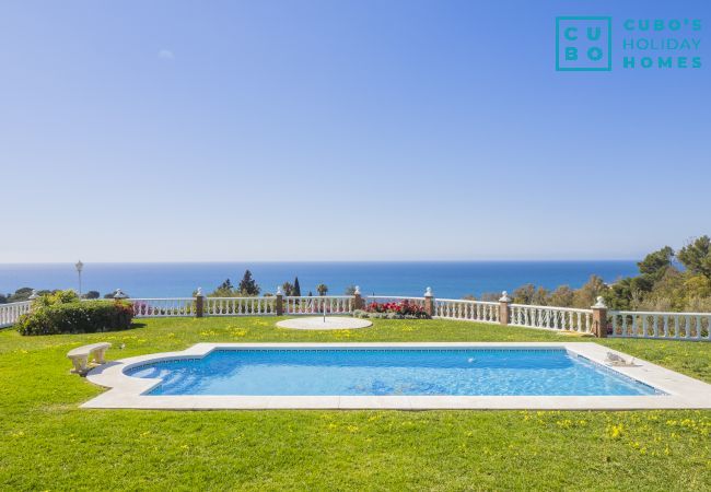 Villa in Benalmádena - Cubo's Villa Las Colinas Villa in Benalmádena - Cubo's Villa Las Colinas