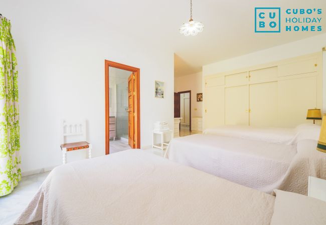 Villa in Benalmádena - Cubo's Villa Las Colinas Villa in Benalmádena - Cubo's Villa Las Colinas