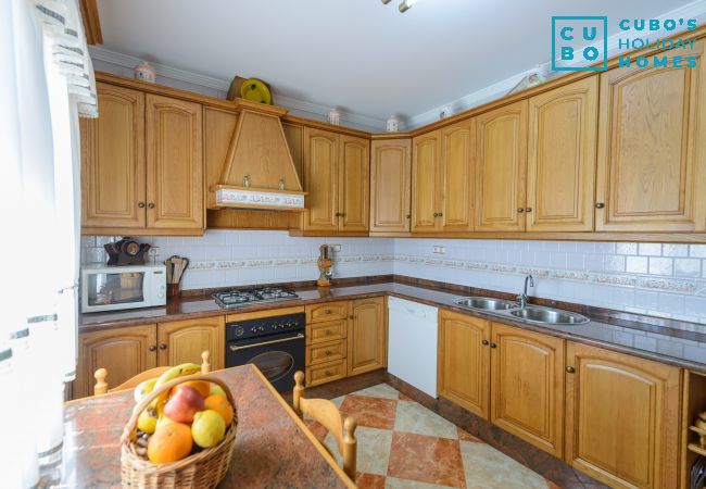 Villa in Alhaurin de la Torre - Cubo's Villa Torre Encina Villa in Alhaurin de la Torre - Cubo's Villa Torre Encina