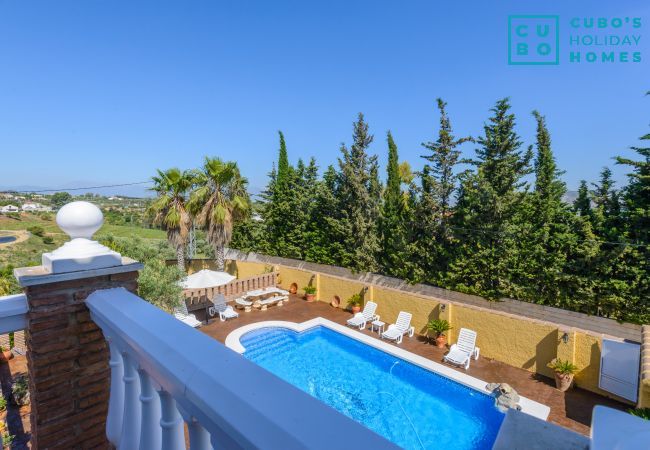 Villa in Alhaurin de la Torre - Cubo's Villa Torre Encina Villa in Alhaurin de la Torre - Cubo's Villa Torre Encina
