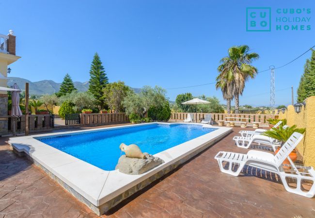 Villa in Alhaurin de la Torre - Cubo's Villa Torre Encina Villa in Alhaurin de la Torre - Cubo's Villa Torre Encina