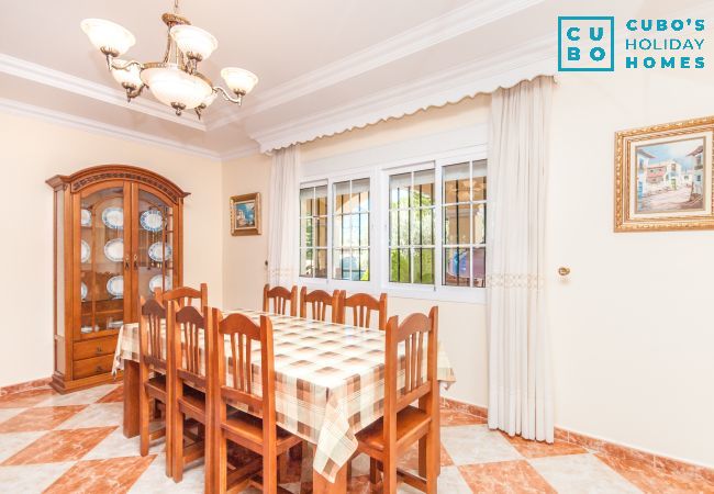 Villa in Alhaurin de la Torre - Cubo's Villa Torre Encina Villa in Alhaurin de la Torre - Cubo's Villa Torre Encina