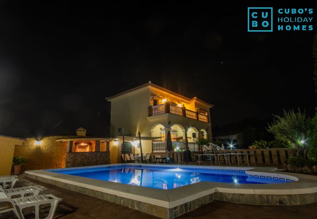 Villa in Alhaurin de la Torre - Cubo's Villa Torre Encina Villa in Alhaurin de la Torre - Cubo's Villa Torre Encina