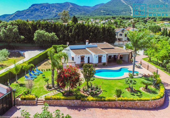 Villa in Alhaurín el Grande - Cubo's Villa Ruiz Villa in Alhaurín el Grande - Cubo's Villa Ruiz