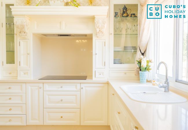 Villa in Alhaurin de la Torre - Cubo's Villa Bellavista La Jona & Heated Pool Villa in Alhaurin de la Torre - Cubo's Villa Bellavista La Jona & Heated Pool