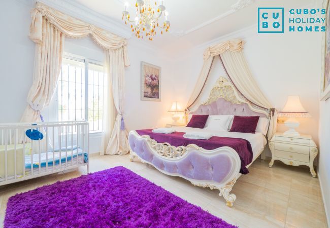 Villa in Alhaurin de la Torre - Cubo's Villa Bellavista La Jona & Heated Pool Villa in Alhaurin de la Torre - Cubo's Villa Bellavista La Jona & Heated Pool