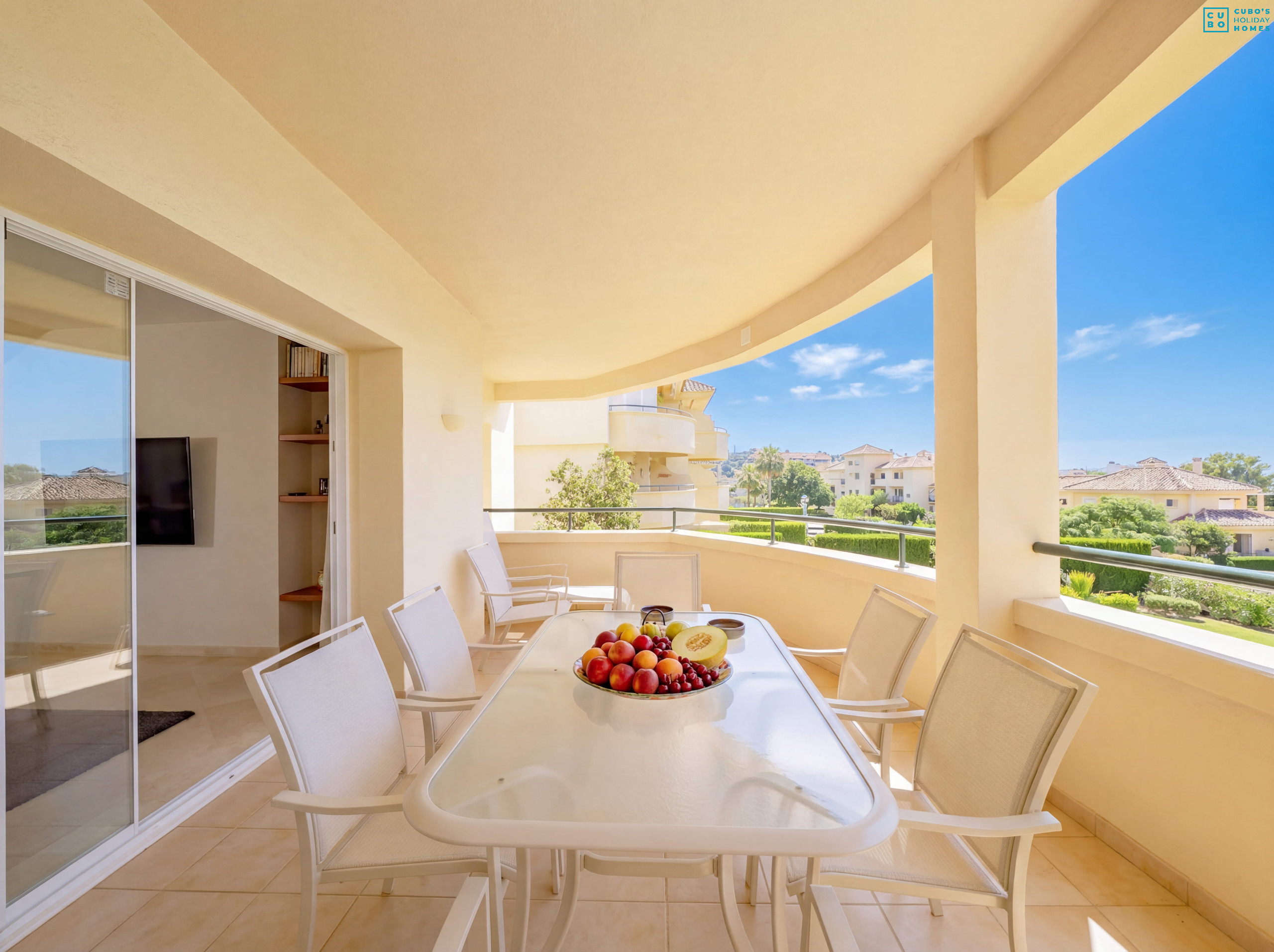  in Marbella - Cubo's Luxury Golf Apartment Marbella & Parking