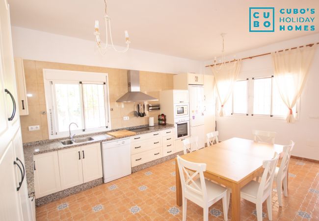 Villa in Cártama - Cubo's Villa Miraflores Villa in Cártama - Cubo's Villa Miraflores