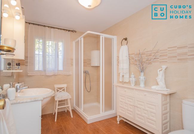 Villa in Alhaurin de la Torre - Cubo's Casa El Azahar Villa in Alhaurin de la Torre - Cubo's Casa El Azahar