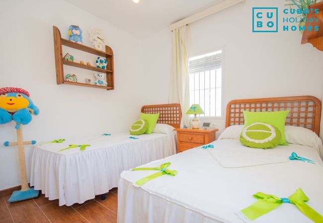 Villa in Alhaurin de la Torre - Cubo's Casa El Azahar Villa in Alhaurin de la Torre - Cubo's Casa El Azahar