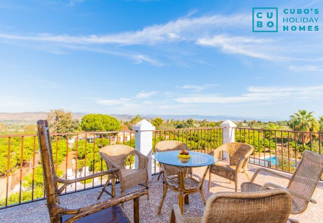 Villa in Alhaurin de la Torre - Cubo's Casa El Azahar Villa in Alhaurin de la Torre - Cubo's Casa El Azahar