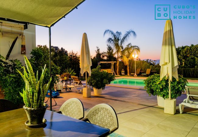 Villa in Alhaurin de la Torre - Cubo's Casa El Azahar Villa in Alhaurin de la Torre - Cubo's Casa El Azahar