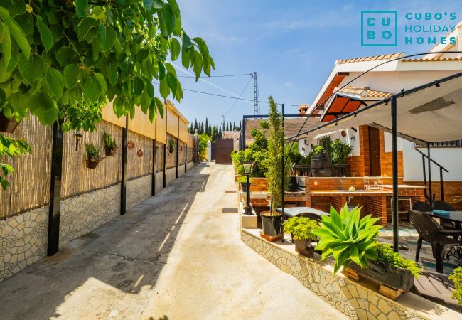 Villa in Alhaurin de la Torre - Cubo's Casa El Azahar Villa in Alhaurin de la Torre - Cubo's Casa El Azahar
