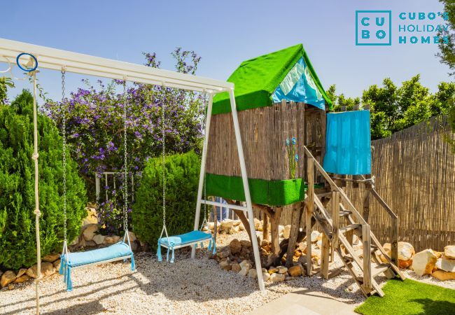 Villa in Alhaurin de la Torre - Cubo's Casa El Azahar Villa in Alhaurin de la Torre - Cubo's Casa El Azahar