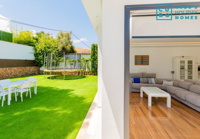 Villa in Alhaurín el Grande - Cubo's Villa Elena Villa in Alhaurín el Grande - Cubo's Villa Elena