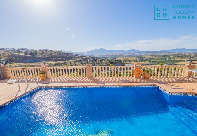 Pool of this house in Sierra Gorda, Coín