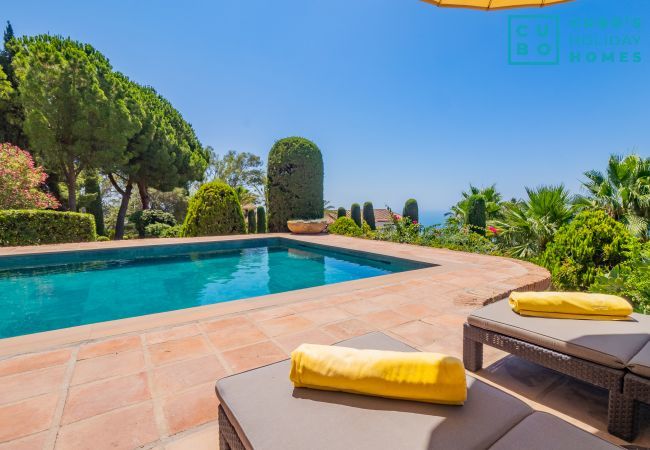 Villa in Málaga - Cubo's Mountain Bayview Luxury Villa Villa in Málaga - Cubo's Mountain Bayview Luxury Villa