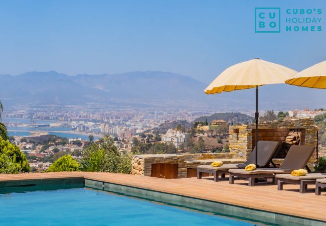 Villa in Málaga - Cubo's Mountain Bayview Luxury Villa Villa in Málaga - Cubo's Mountain Bayview Luxury Villa