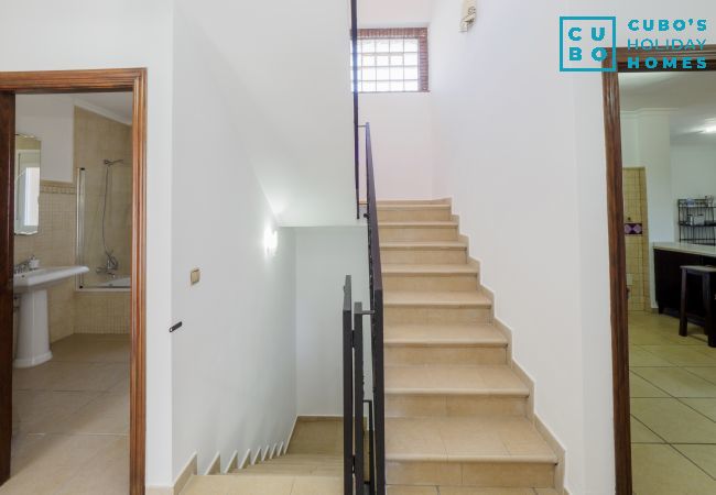 Villa in Alhaurin de la Torre - Cubo's Villa Plumaria de Alhaurin Villa in Alhaurin de la Torre - Cubo's Villa Plumaria de Alhaurin