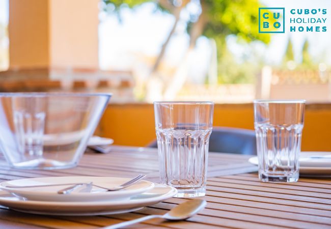 Villa in Alhaurin de la Torre - Cubo's Villa Plumaria de Alhaurin Villa in Alhaurin de la Torre - Cubo's Villa Plumaria de Alhaurin