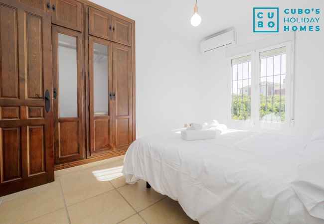 Villa in Alhaurin de la Torre - Cubo's Villa Plumaria de Alhaurin Villa in Alhaurin de la Torre - Cubo's Villa Plumaria de Alhaurin