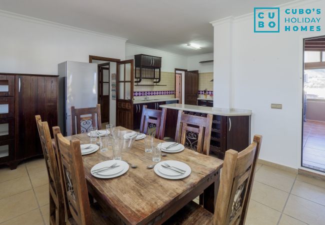 Villa in Alhaurin de la Torre - Cubo's Villa Plumaria de Alhaurin Villa in Alhaurin de la Torre - Cubo's Villa Plumaria de Alhaurin