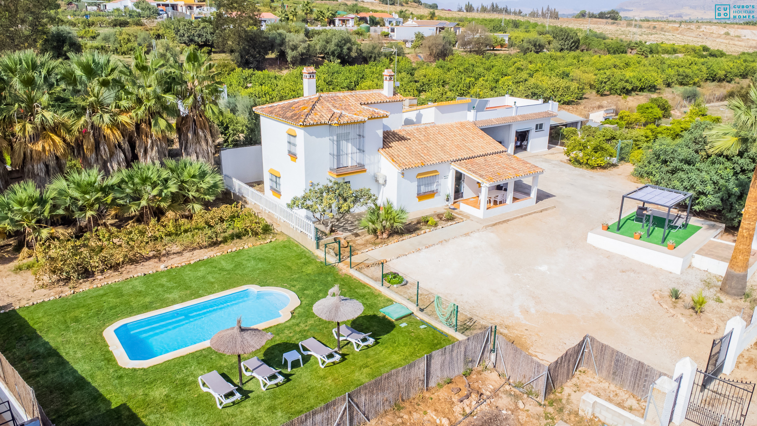 Views of this fantastic private Cortijo in Cártama