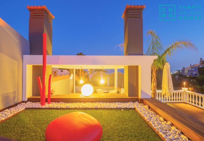 Villa in Málaga - Cubo's Gibralfaro House Center Villa in Málaga - Cubo's Gibralfaro House Center