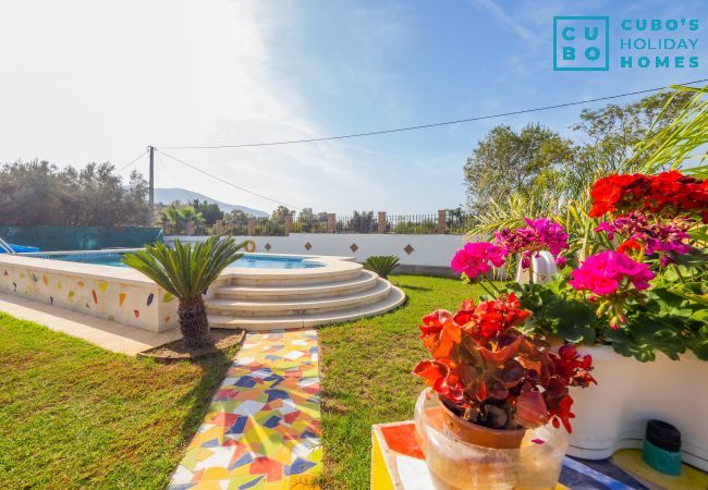 Villa in Alhaurín el Grande - Cubo's Sporting Villa Paloma Villa in Alhaurín el Grande - Cubo's Sporting Villa Paloma