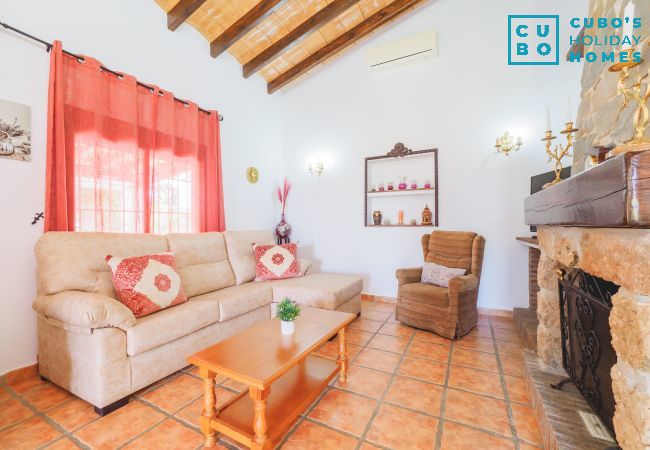 Cottage in Alhaurín el Grande - Cubo's Casa El Recreo de La Abuela Cottage in Alhaurín el Grande - Cubo's Casa El Recreo de La Abuela