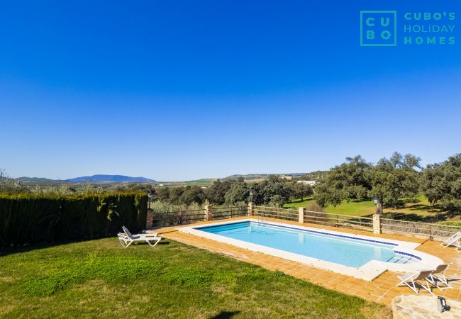 Cottage in Alcalá del Valle - Cubo's Casa Rural Hacienda El Baldio