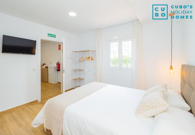 Rent by room in Torre de Benagalbon - Cubo's Hostal William's Sunny 1 with Breakfast Rent by room in Torre de Benagalbon - Cubo's Hostal William's Sunny 1 with Breakfast