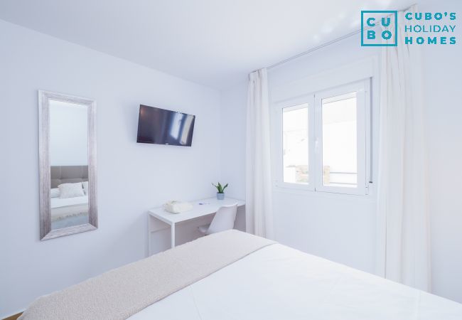 Rent by room in Torre de Benagalbon - Cubo's Hostal William's Sunny 3 with Breakfast Rent by room in Torre de Benagalbon - Cubo's Hostal William's Sunny 3 with Breakfast