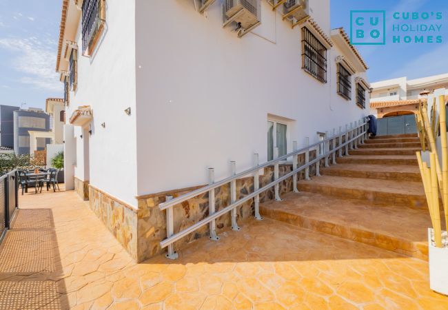 Rent by room in Torre de Benagalbon - Cubo's Hostal William's Sunny 4 with Breakfast Rent by room in Torre de Benagalbon - Cubo's Hostal William's Sunny 4 with Breakfast