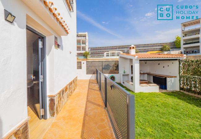 Rent by room in Torre de Benagalbon - Cubo's Hostal William's Sunny 5 with Breakfast Rent by room in Torre de Benagalbon - Cubo's Hostal William's Sunny 5 with Breakfast