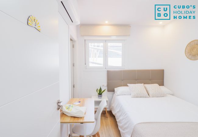 Rent by room in Torre de Benagalbon - Cubo's Hostal William's Sunny 5 with Breakfast Rent by room in Torre de Benagalbon - Cubo's Hostal William's Sunny 5 with Breakfast