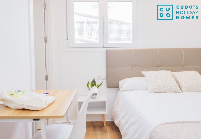 Rent by room in Torre de Benagalbon - Cubo's Hostal William's Sunny 5 with Breakfast Rent by room in Torre de Benagalbon - Cubo's Hostal William's Sunny 5 with Breakfast