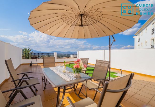 Apartment in Alhaurín el Grande - Cubo's Urban Terrace Country View & Free Parking