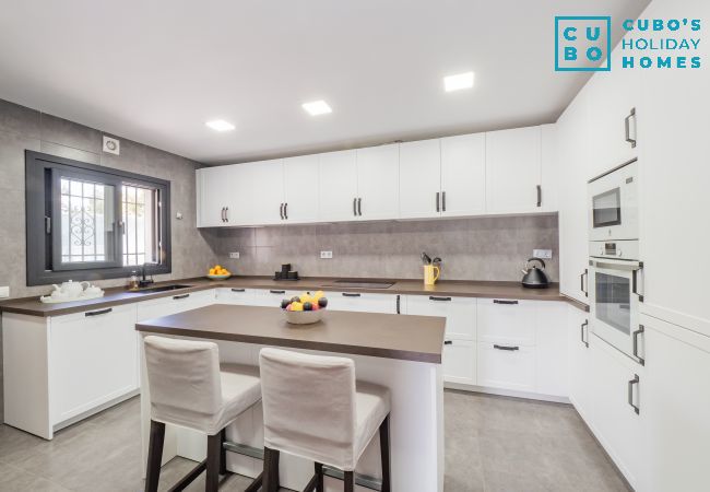 Villa in Benalmádena - Cubo's Beach Front Villa Benalmadena Villa in Benalmádena - Cubo's Beach Front Villa Benalmadena