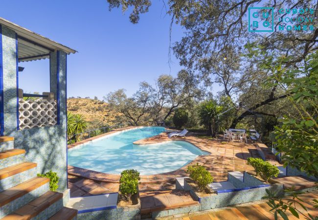 Cottage in Guillena - Cubo's Quinta de los Cisnes & minigolf included Cottage in Guillena - Cubo's Quinta de los Cisnes & minigolf included