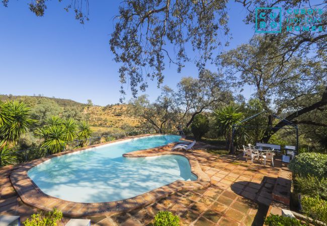 Cottage in Guillena - Cubo's Quinta de los Cisnes & minigolf included Cottage in Guillena - Cubo's Quinta de los Cisnes & minigolf included
