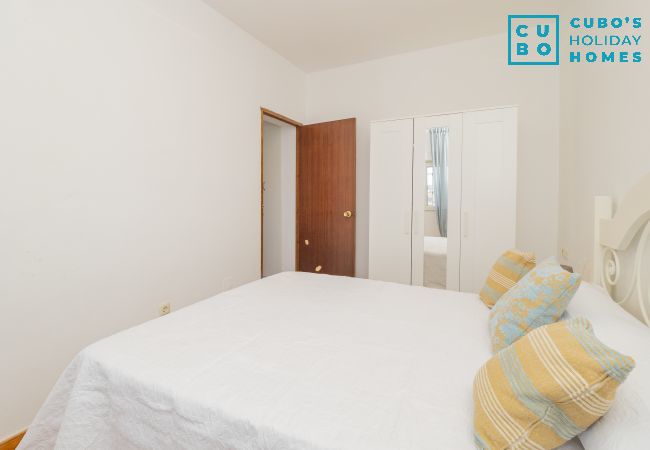 Cottage in Alhaurín el Grande - Cubo's Casa La Bravo BBQ Roof Terrace Cottage in Alhaurín el Grande - Cubo's Casa La Bravo BBQ Roof Terrace