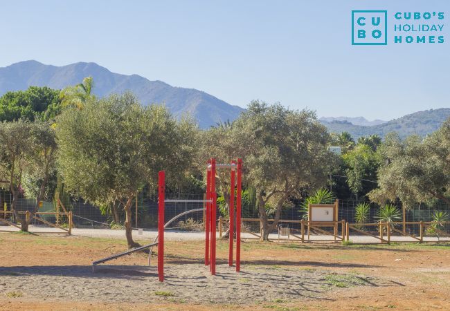 Cottage in Alhaurín el Grande - Cubo's Casa La Bravo BBQ Roof Terrace Cottage in Alhaurín el Grande - Cubo's Casa La Bravo BBQ Roof Terrace