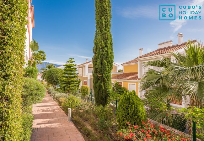 Aparthotel in Marbella - Cubo's Cortijo Del Mar Resort 4 PAX B1 2