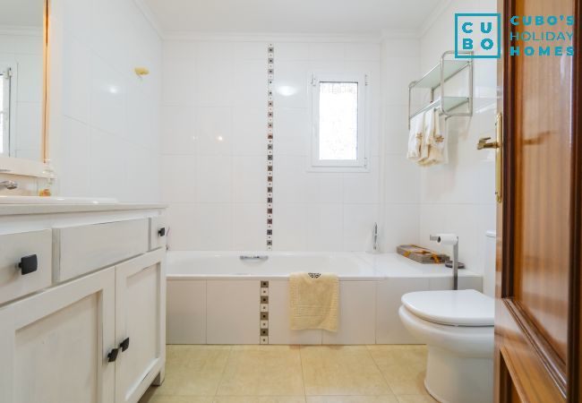 House in Mijas Costa - Cubo's Chaparral Townhouse & Community Pool House in Mijas Costa - Cubo's Chaparral Townhouse & Community Pool