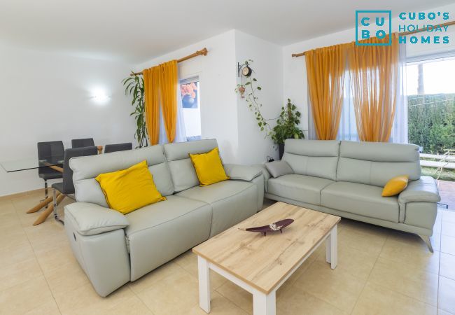 House in Mijas Costa - Cubo's Chaparral Townhouse & Community Pool House in Mijas Costa - Cubo's Chaparral Townhouse & Community Pool